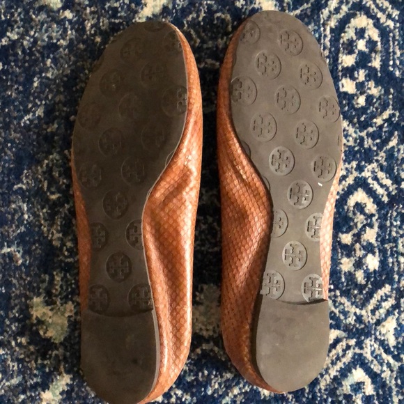 Used python Tory Burch flats - Picture 2 of 2